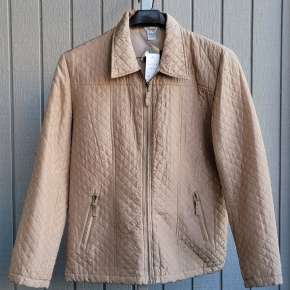 Washable Silk Diamond-Quilted Collared Lightweight Jacket ~flaw~ Beige NE… - Picture 11 of 14
